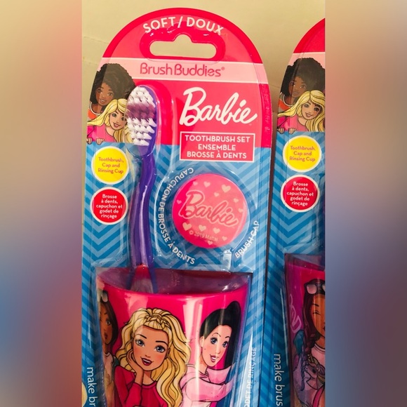 Barbie 3pc brush buddies soft ergonomic toothbrush cap and rinsing cup set new - Picture 13 of 14
